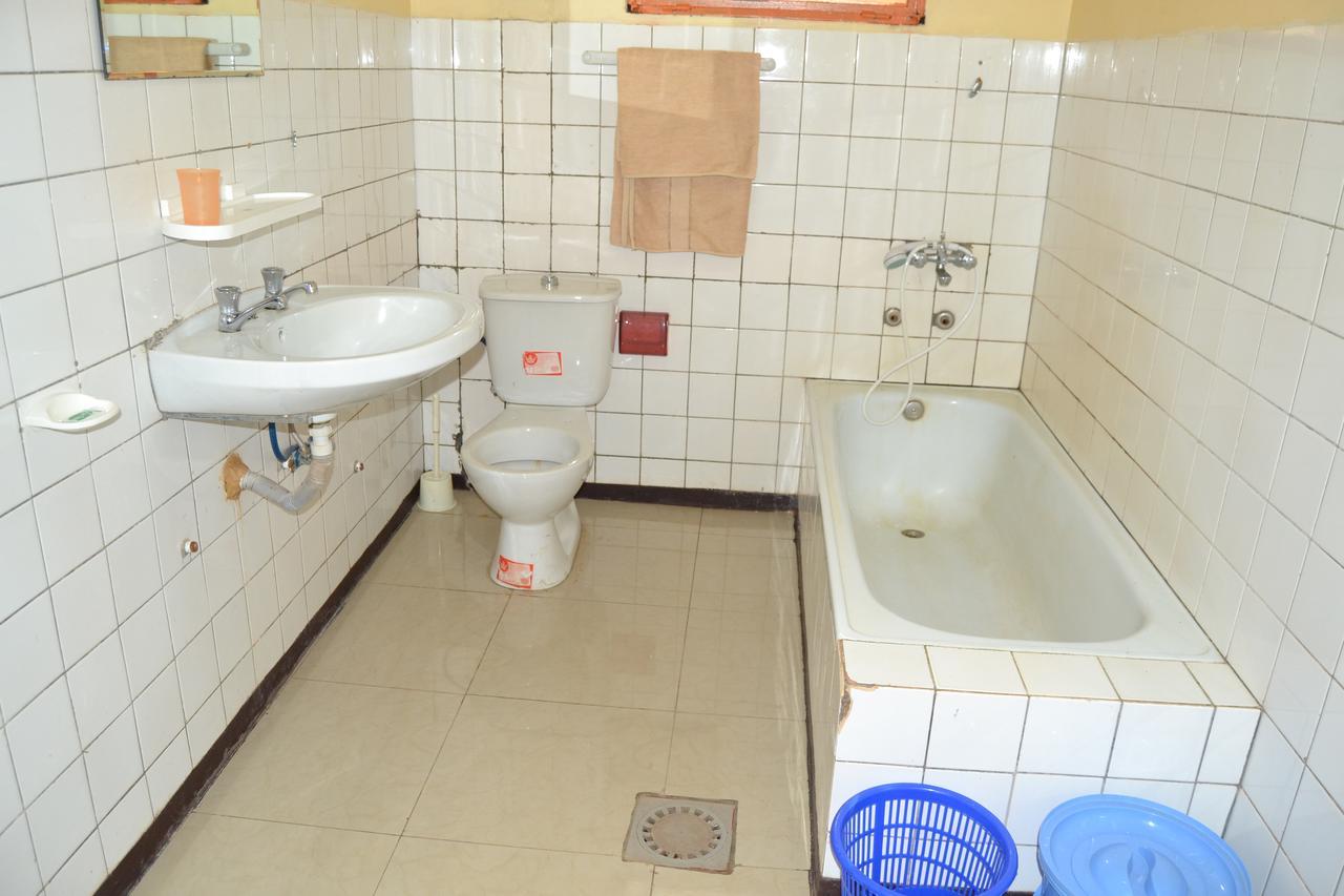 Happiness Star Motel Butare Buitenkant foto